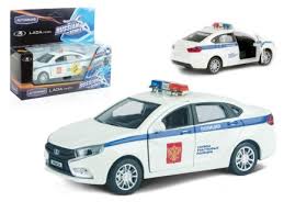 Машина Lada Vesta полиция 1:36