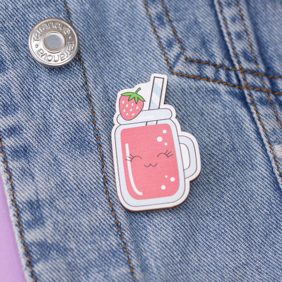 Сувенир Значок дерево Алеф Strawberry cocktail