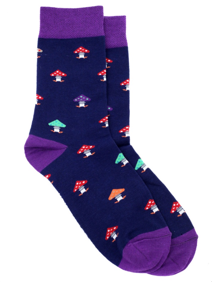 Сувенир Носки женские высокие цветные Krumpy Socks Wow Грибочки р.35-40 СКИДКА 10%