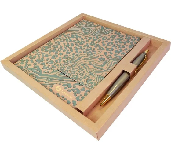 Набор подар Lamark Шёпот саванны (тетрадь, магн.закладка, ручка подарочная)