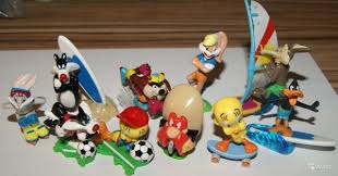 Магнит Looney Tunes Sport