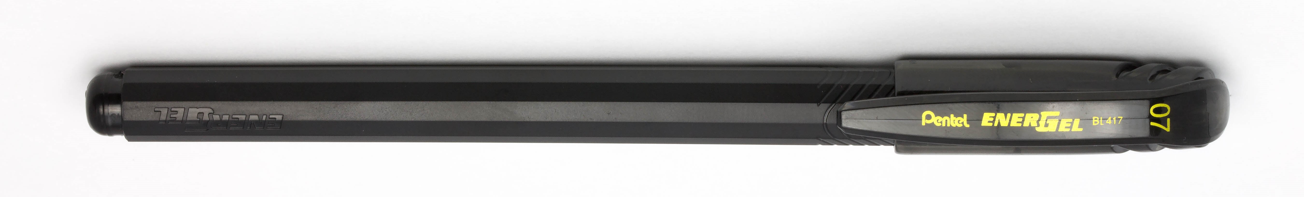 Ручка гелевая черная Pentel Energel 0,7мм черный корпус
